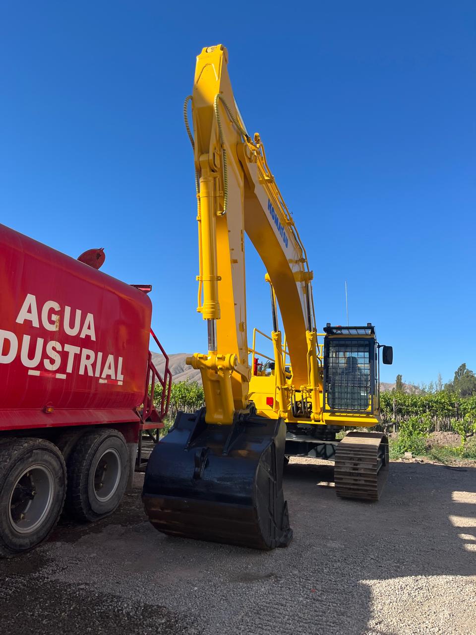 Excavadora Komatsu PC300LC Año 2019 6.110 horas